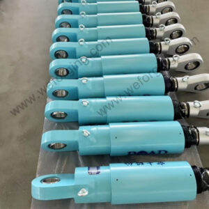 Corrosion-resistant hydraulic cylinder for agricultural machinery
