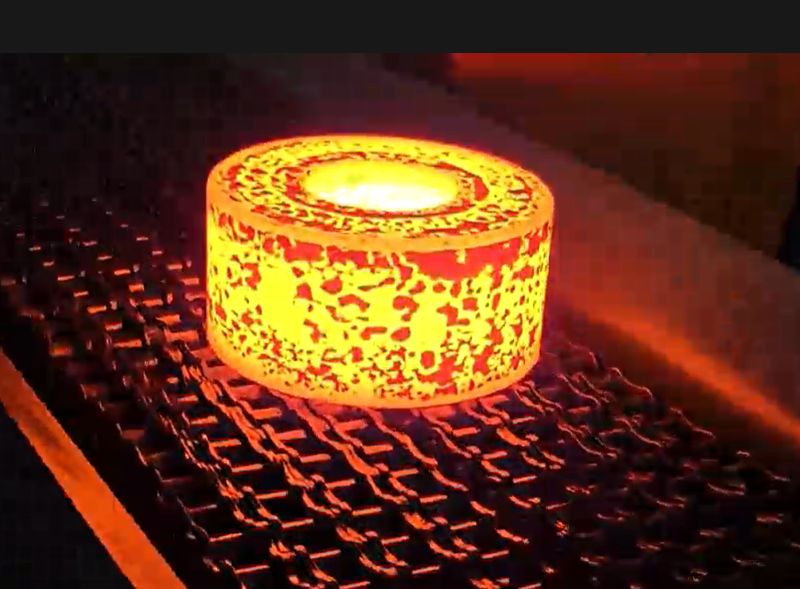 forged grain flow improves strength and fatigue life in heavy-duty forgings