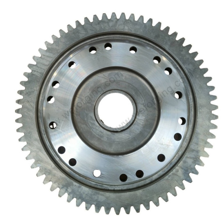 Geschmiedetes Stirnrad mit Mehrlochflansch und präzisionsgefertigten Zähnen – Weforging