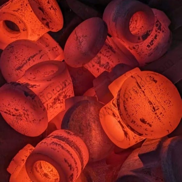 hot forged steel components manufactured for heavy-duty OEM and industrial machinery applications