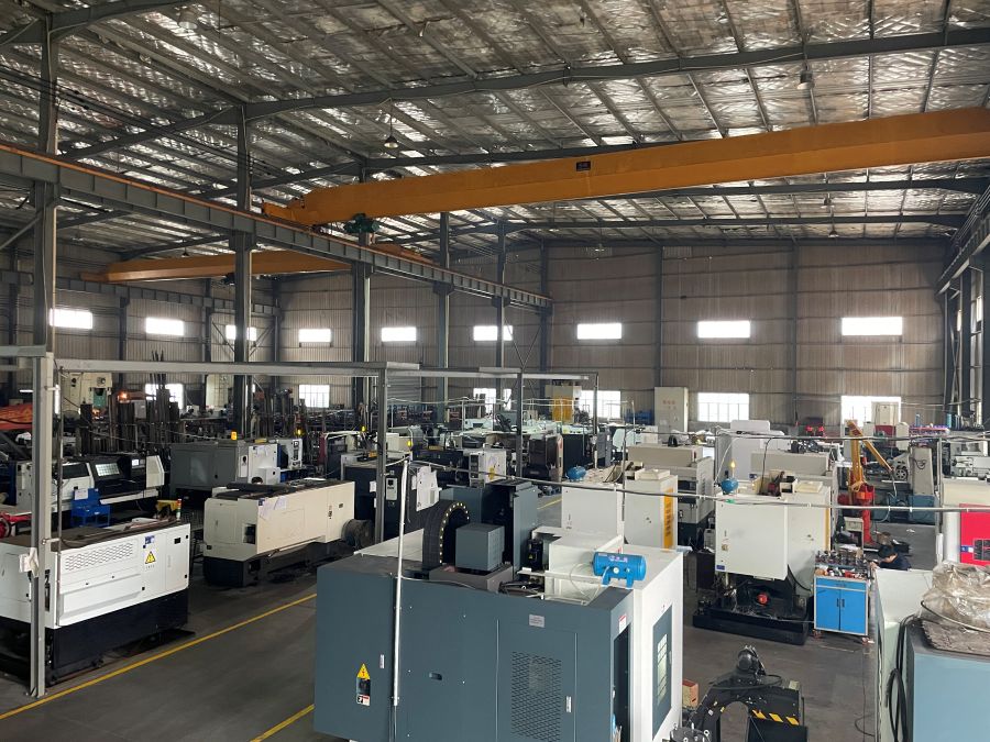 CNC machining workshop for machining custom forged components to OEM specifications